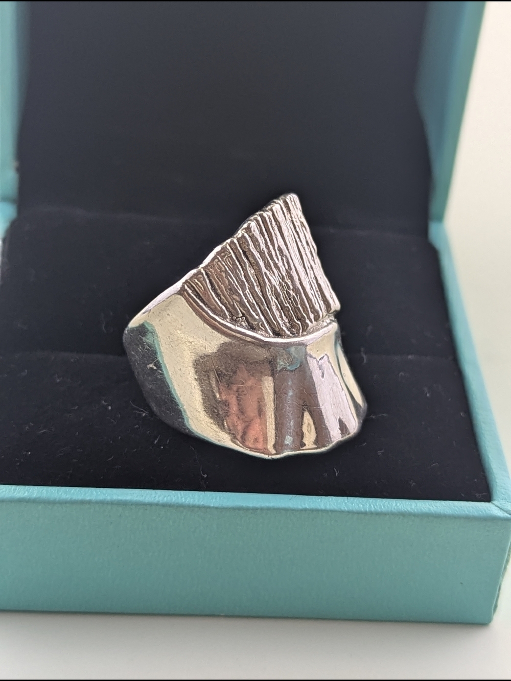 ✨ Vintage Sterling Silver Bark Texture Statement Ring ✨ - Picture 1 of 5